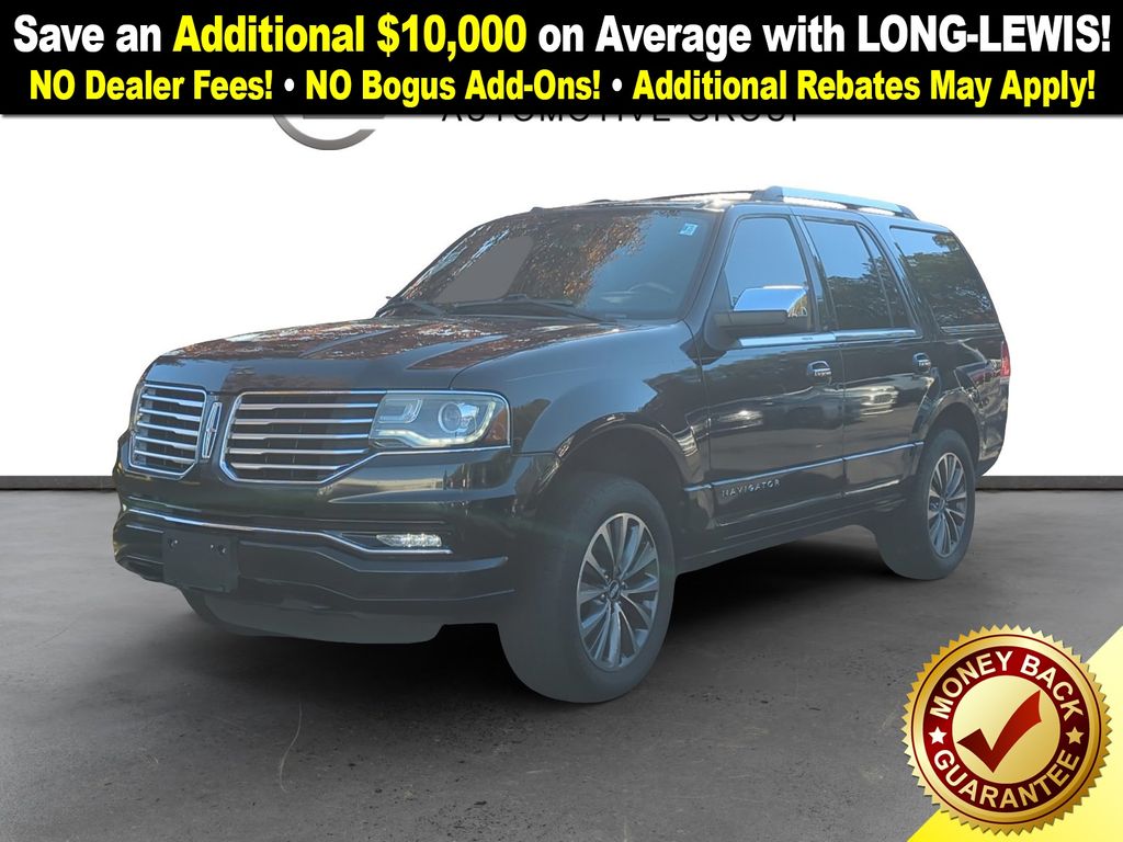 2015 Lincoln Navigator Base's photo