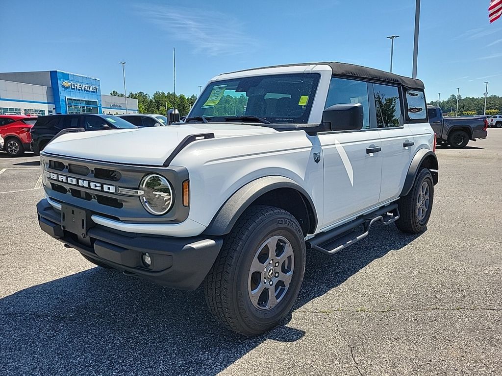 2023 Ford Bronco Big Bend 4WD 4-door's photo