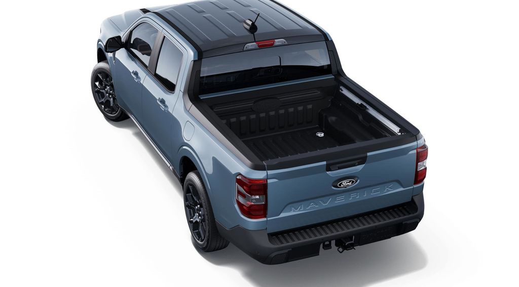 2025 Ford Maverick Lariat photo 2