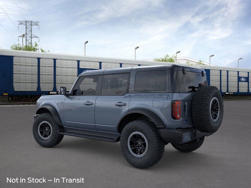 2025 Ford Bronco Outer Banks photo 4