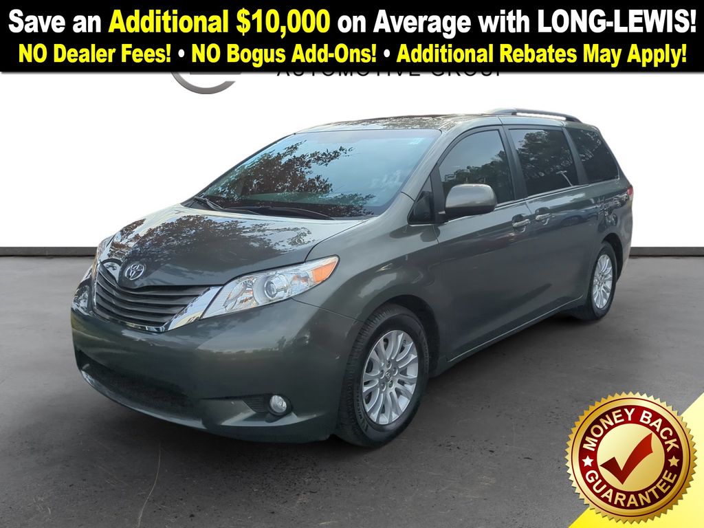 2013 Toyota Sienna XLE
