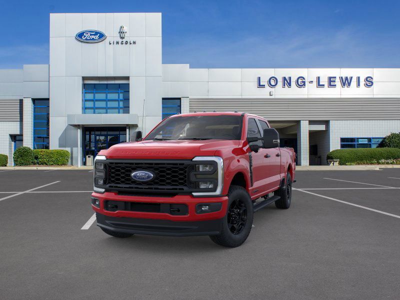 2025 Ford F-250 photo 2