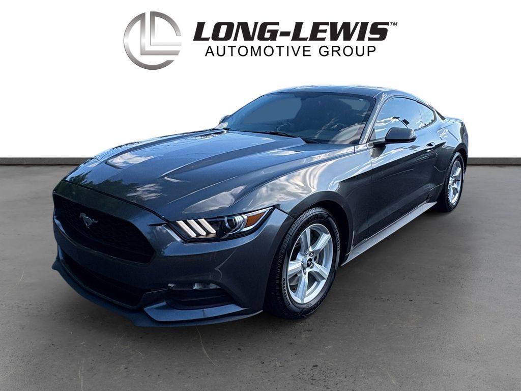 2017 Ford Mustang V6 Coupe's photo
