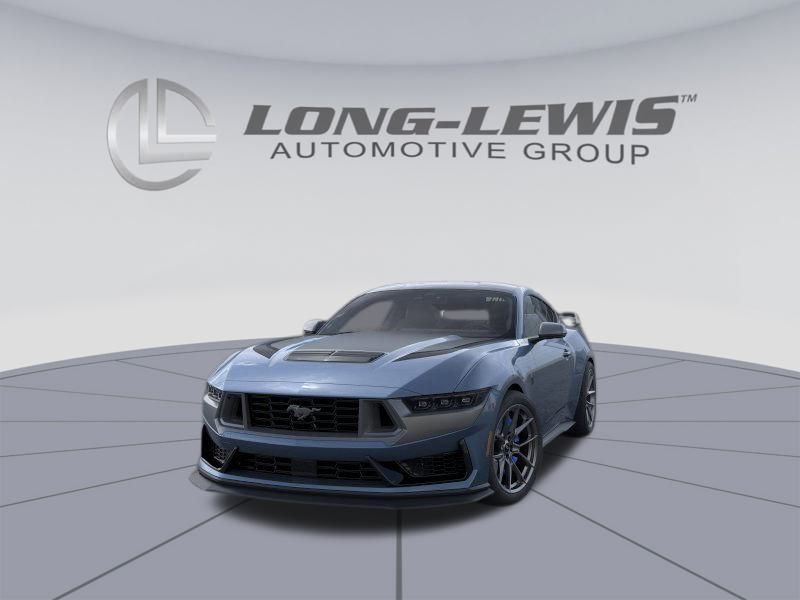 2025 Ford Mustang Dark Horse photo 2