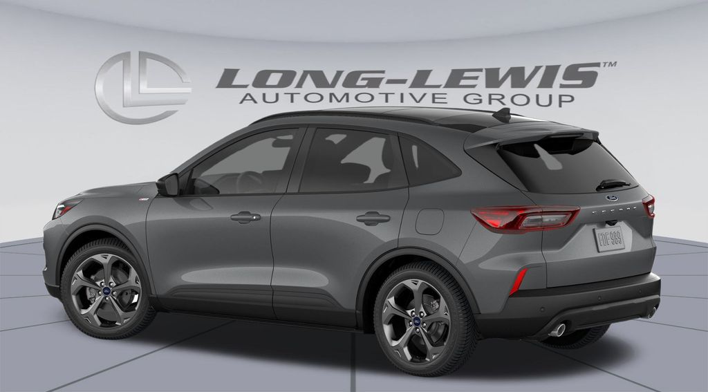 2026 Ford Escape ST-Line photo 2