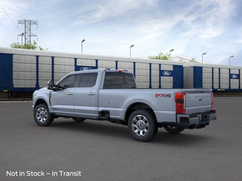 2025 Ford F-350 Lariat photo 4