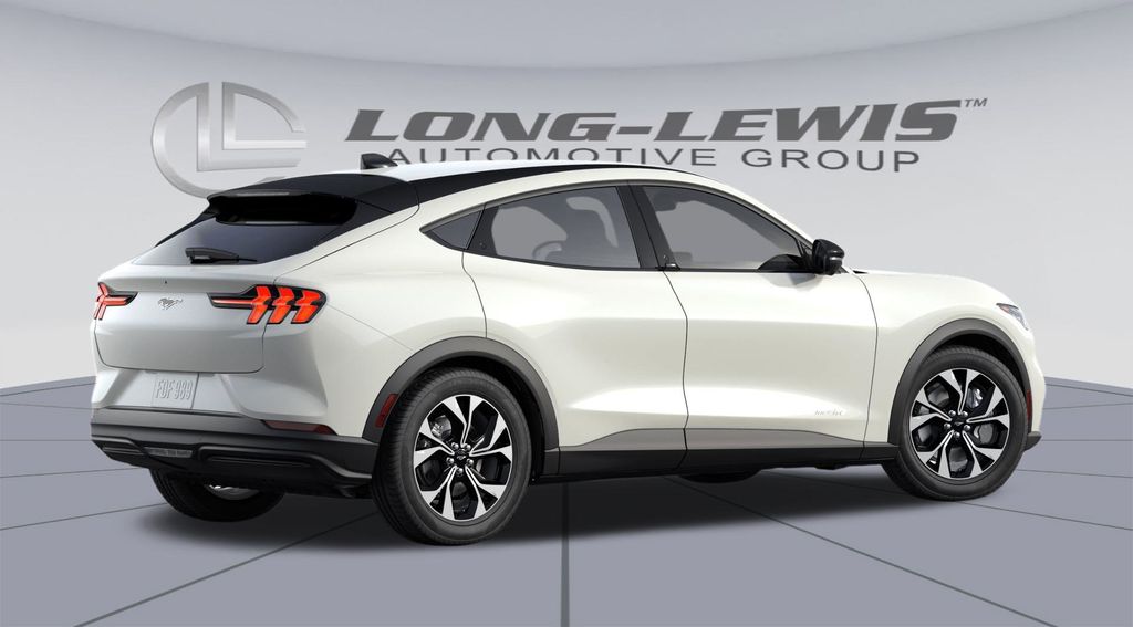 2025 Ford Mustang Mach-E Select photo 3