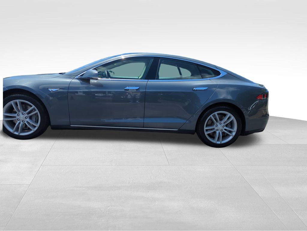 2014 Tesla Model S photo 4