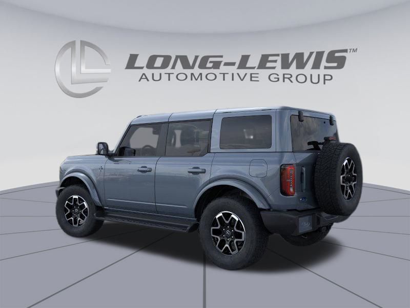 2025 Ford Bronco Outer Banks photo 3