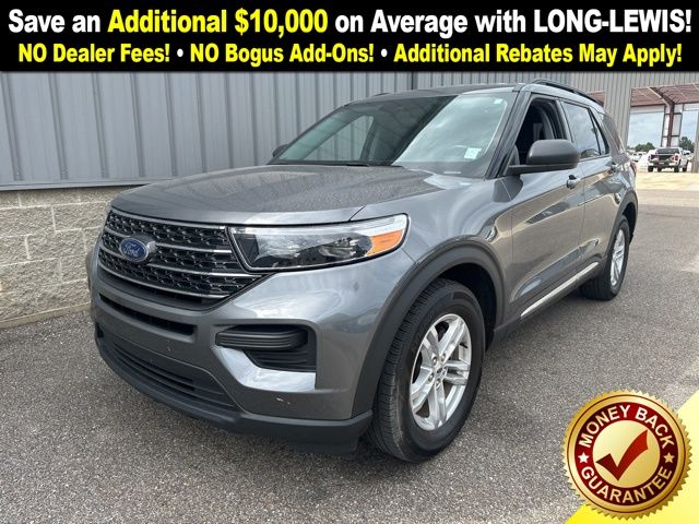 2023 Ford Explorer XLT's photo