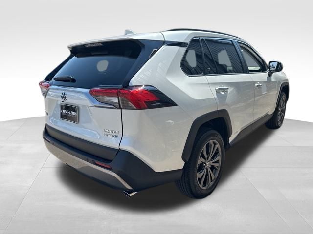 2024 Toyota RAV4 Hybrid Limited photo 4