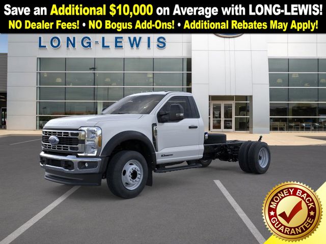 2025 Ford F-600 Super Duty Chassis Cab XL's photo