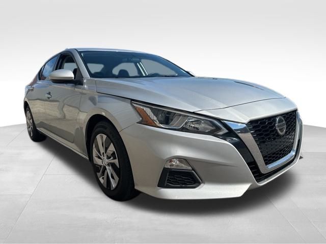 2020 Nissan Altima 2.5 S photo 3