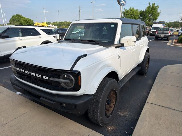 2024 Ford Bronco Outer Banks 4x4's photo