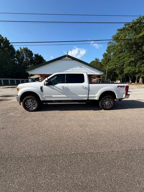 2017 Ford F-350 Lariat 4x4 Crew Cab 6-1/2' Box SRW's photo
