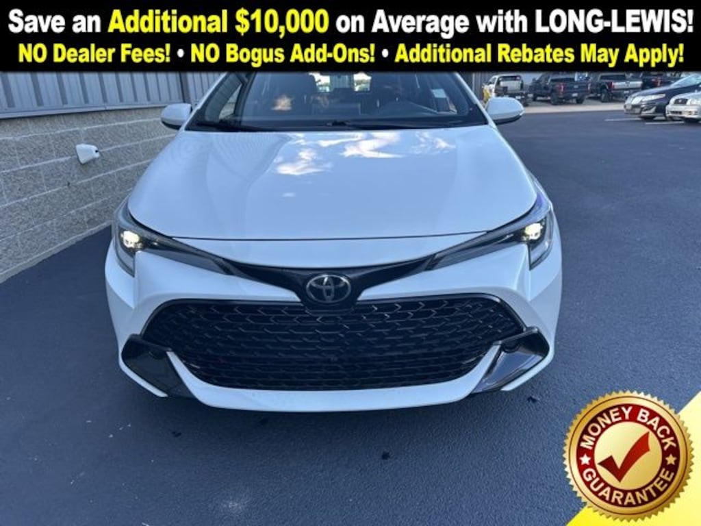 Used 2023 Toyota Corolla Hatchback SE Hatchback