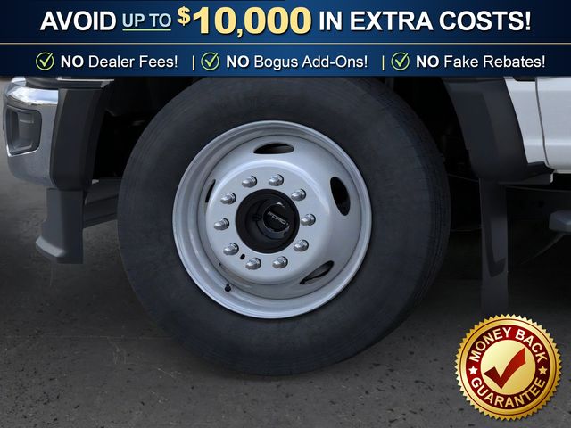 2026 Ford F-600 Super Duty Chassis Cab XL - Photo 24