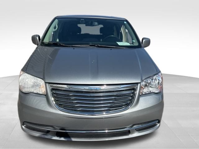 Used 2015 Chrysler Town & Country LX with VIN 2C4RC1AG7FR727232 for sale in Prattville, AL