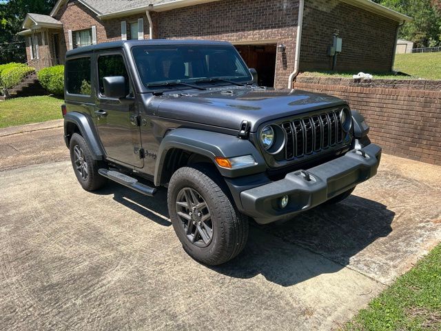 2025 Jeep Wrangler Sport S's photo