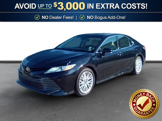 Used 2018 Toyota Camry XLE with VIN 4T1B11HKXJU028427 for sale in Prattville, AL