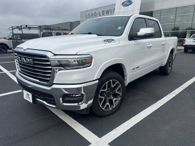 2025 RAM 1500 Laramie 4x4 Crew Cab 5'7's photo