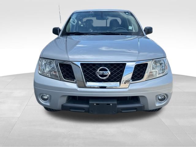 2019 Nissan Frontier SV photo 2