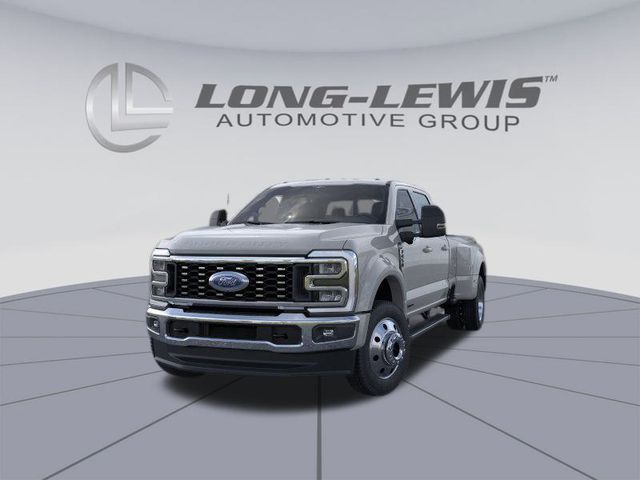 2026 Ford F-450 photo 2