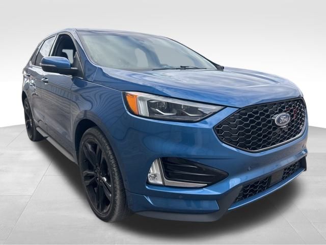2019 Ford Edge ST photo 3