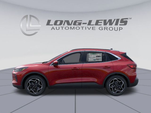 2026 Ford Escape Hybrid Platinum photo 3