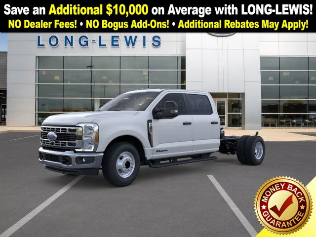 2026 Ford F-350 Super Duty Chassis Cab XL's photo