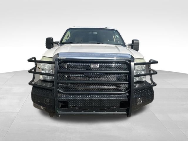 2015 Ford F-250 photo 2