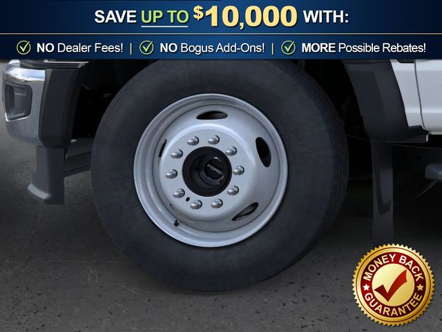 2026 Ford F-600 Super Duty Chassis Cab XL - Photo 24