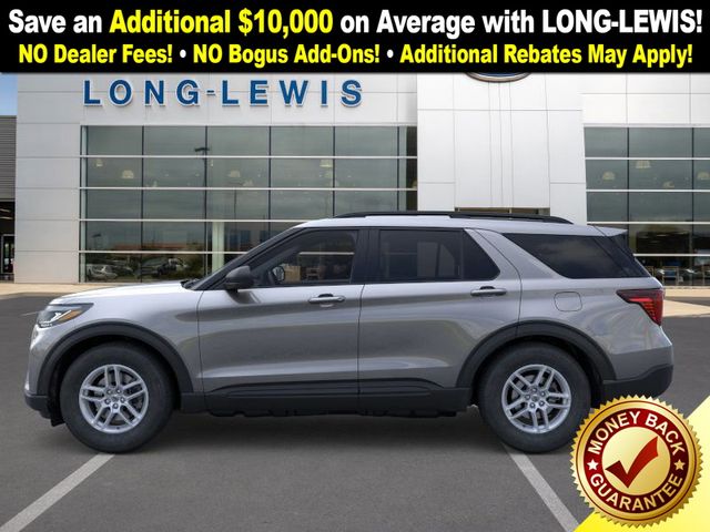 2026 Ford Explorer photo 2