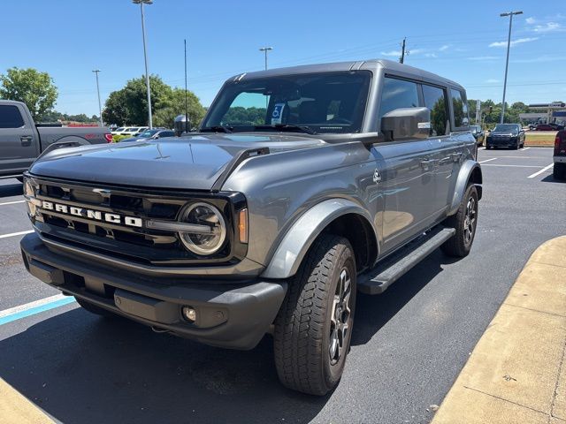 2024 Ford Bronco Outer Banks 4x4's photo