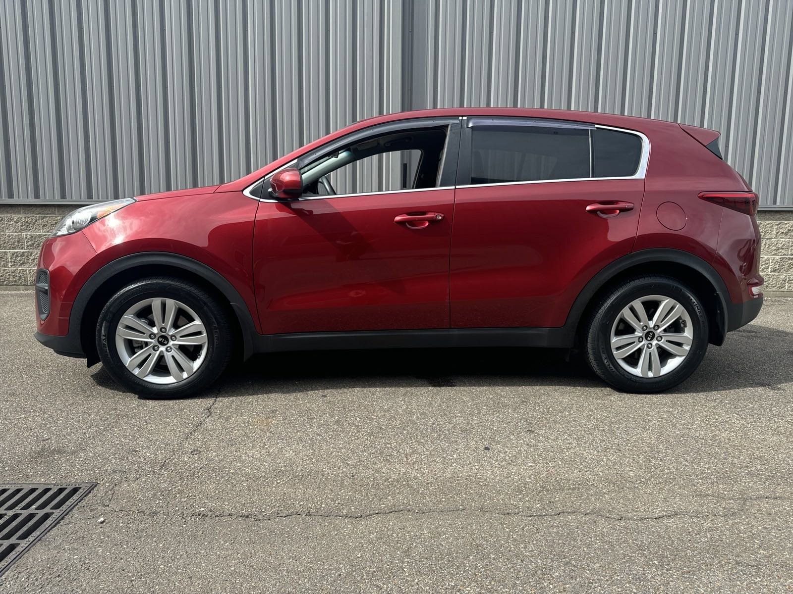 Used 2017 Kia Sportage LX with VIN KNDPM3AC9H7208751 for sale in Prattville, AL