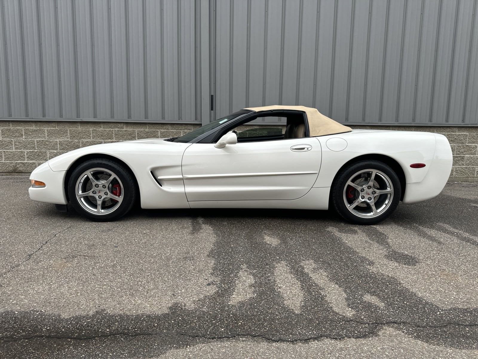 Used 2001 Chevrolet Corvette Base with VIN 1G1YY32G215104784 for sale in Prattville, AL