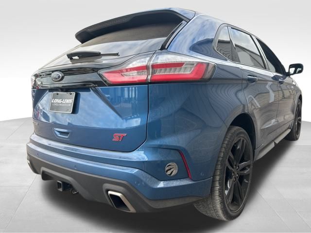 2019 Ford Edge ST photo 4