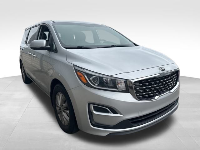 2020 Kia Sedona LX photo 3