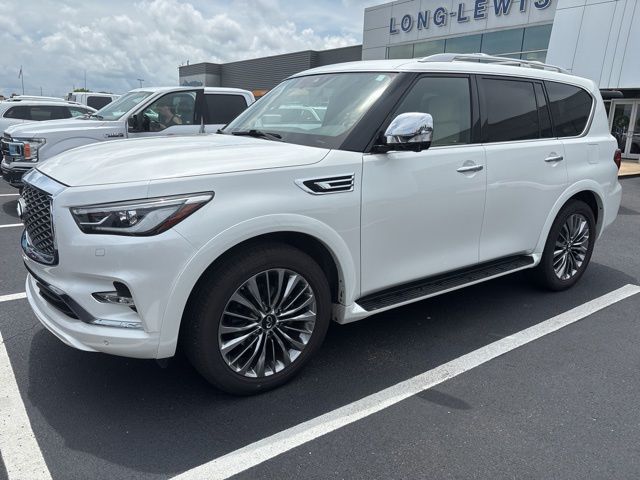 2021 INFINITI QX80 Sensory's photo