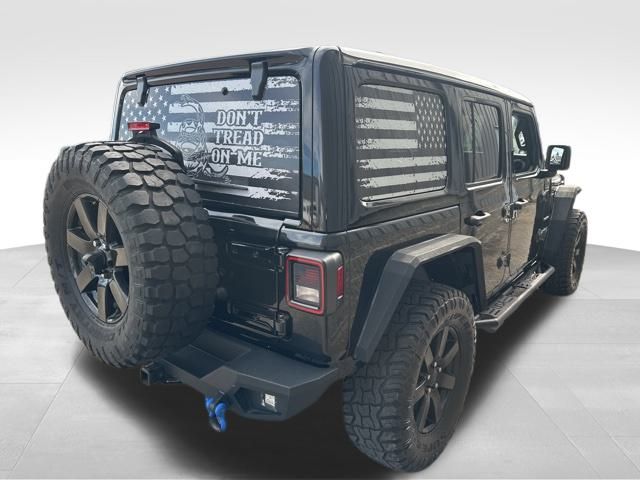 2023 Jeep Wrangler Sahara photo 4