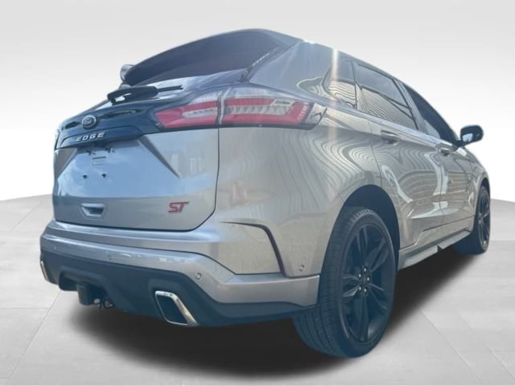 Used 2024 Ford Edge ST SUV