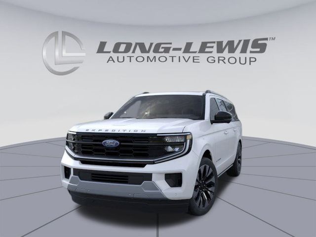 2025 Ford Expedition MAX Platinum photo 2