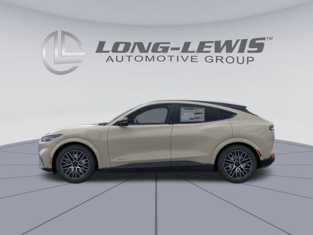 2025 Ford Mustang Mach-E Premium photo 3