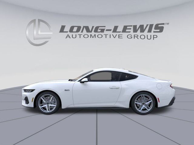 2025 Ford Mustang GT Premium photo 3