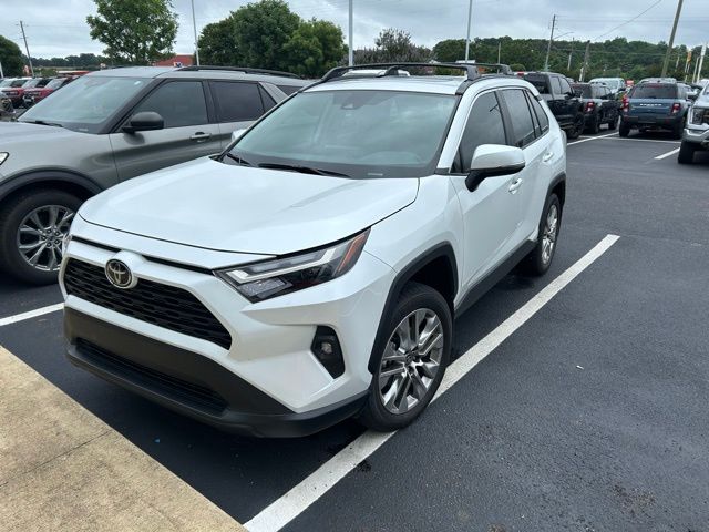 2025 Toyota RAV4 XLE Premium FWD's photo