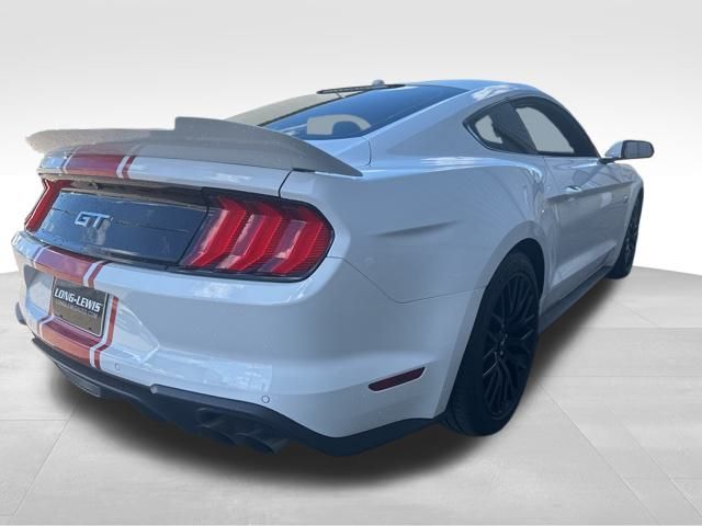 2019 Ford Mustang GT Premium photo 4