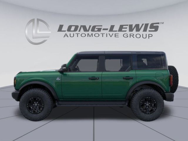 2025 Ford Bronco Outer Banks photo 2