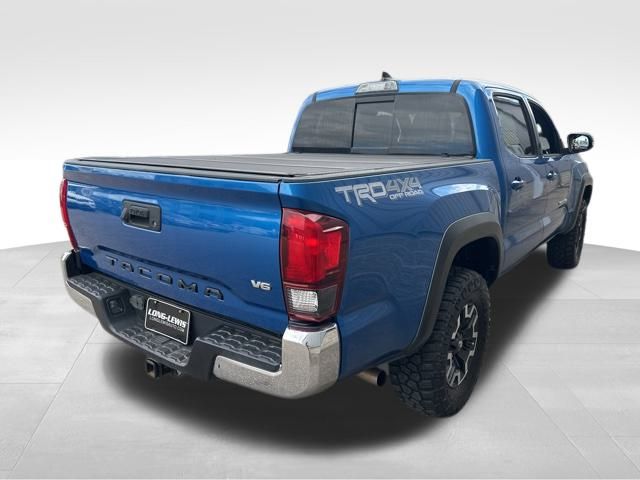 2018 Toyota Tacoma TRD Off-Road photo 4