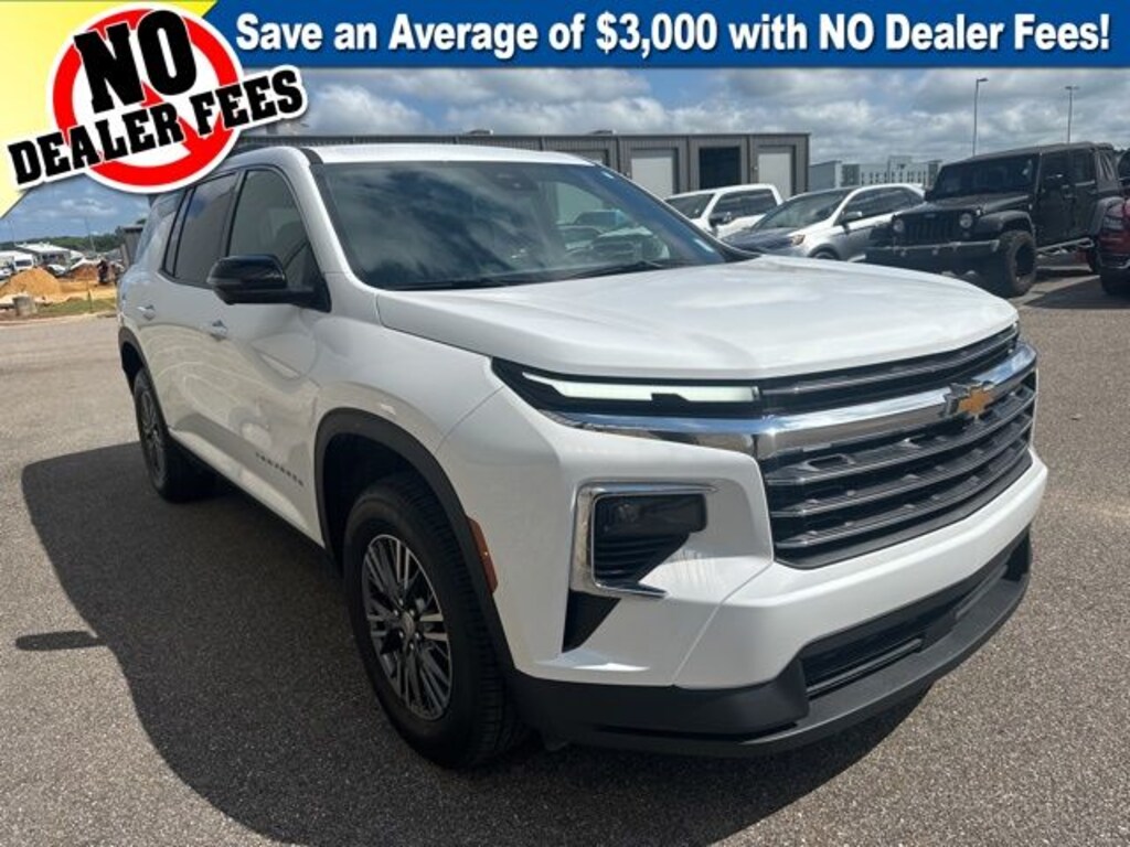 Used 2024 Chevrolet Traverse LT SUV