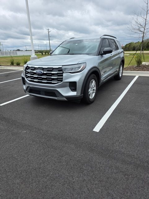 2025 Ford Explorer SUV 
